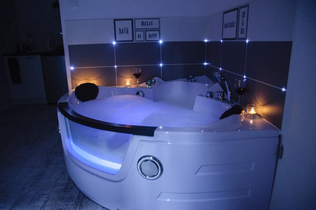 Bedrouse Jacuzzi Apartment Starowislna - Old Town Krakow Ngoại thất bức ảnh